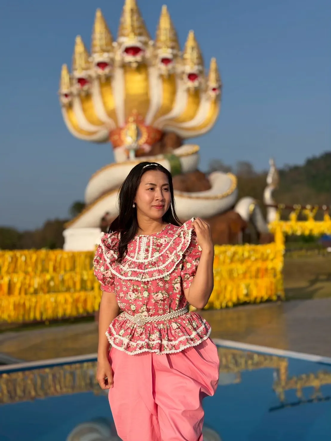 รุ่นกุหลาบ รูปที่ 2